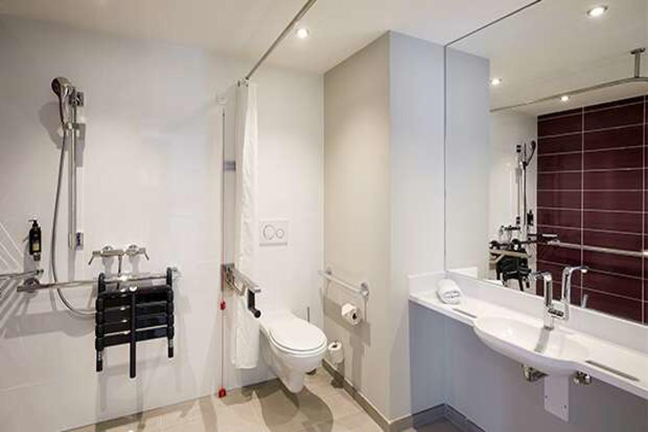 Premier Inn Leipzig City Hahnekamm Esterno foto